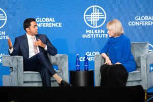 أبوظبي تدعو العالم للاستفادة من منظومتها المتقدمة لتطوير وتسريع حلول الرعاية الصحية المستقبلية