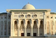 جامعة الشارقة الأولى محليا و247 عالميا و57 آسيويا في تصنيف "يو إس نيوز" العالمي 2026-2027 20 جامعة الشارقة الأولى محليا و247 عالميا و57 آسيويا في تصنيف "يو إس نيوز" العالمي 2026-2027