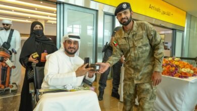 شرطة أبوظبي ترحب بالحجاج العائدين عبر مطار زايد الدولي 2 شرطة أبوظبي