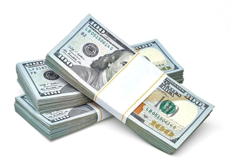 استقرار الدولار بعد تسجيل خسارة أسبوعية 1 الدولار