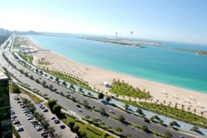 بلدية أبوظبي: شواطئ العاصمة تستقطب أكثر من 410 آلاف زائر في الربع الأول 5 بلدية أبوظبي: شواطئ العاصمة تستقطب أكثر من 410 آلاف زائر في الربع الأول