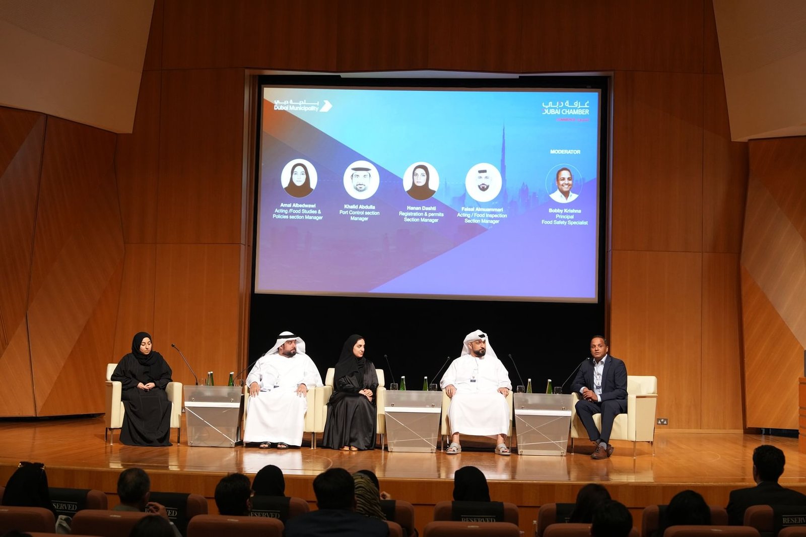 غرفة تجارة دبي وبلدية دبي توعيان مجتمع الأعمال بضوابط سلامة الأغذية 1 غرفة تجارة دبي