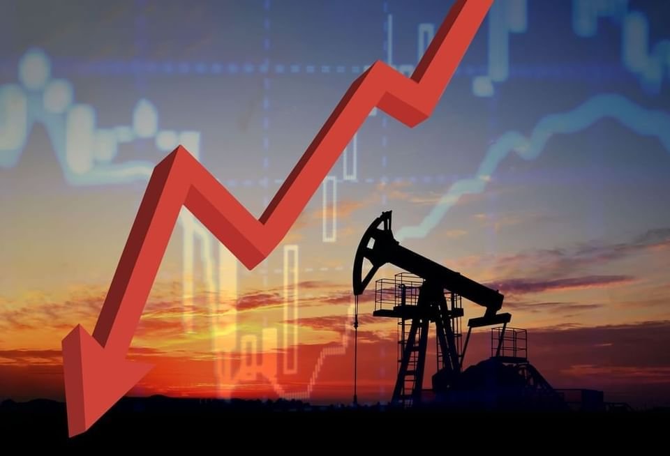 أسعار النفط قرب أدنى المستويات في أربعة أشهر 1 النفط