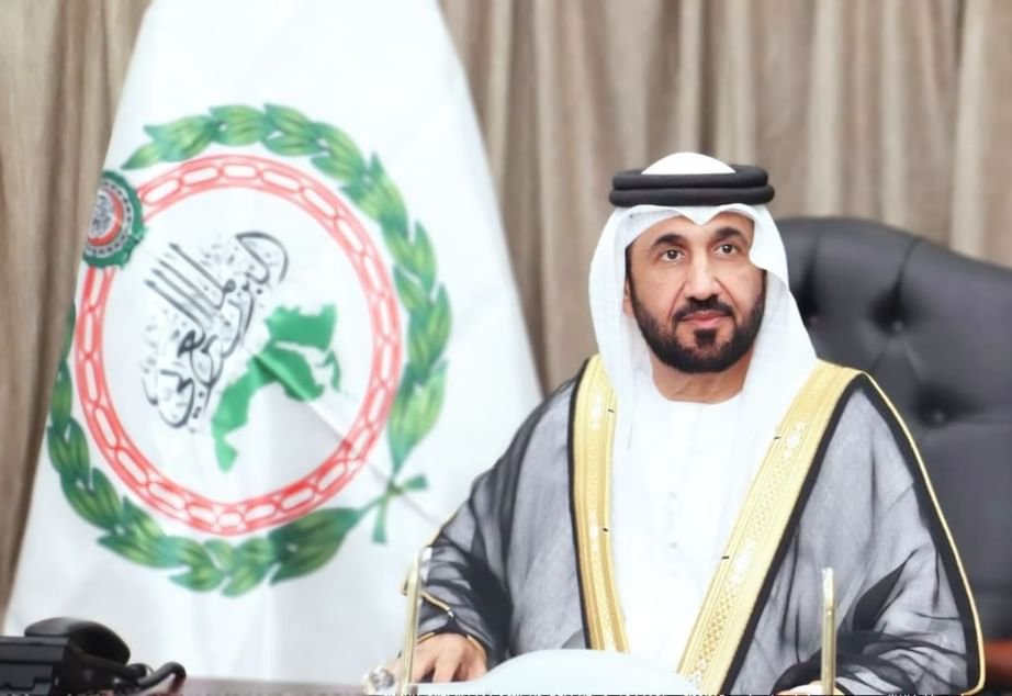 رئيس البرلمان العربي يستنكر المزاعم الإعلامية المضللة التي تستهدف الإمارات وقطر 1 رئيس البرلمان العربي