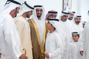 خليفة بن طحنون بن محمد يحضر حفل استقبال بمناسبة زفاف محمد سيف الكلباني 3 خليفة بن طحنون بن محمد يحضر حفل استقبال بمناسبة زفاف محمد سيف الكلباني