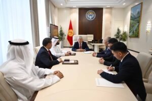 قيرغيزستان تكرّم قاسم المرشدي بوسام استحقاق لجهوده الإنسانية 2 قيرغيزستان تكرّم قاسم المرشدي بوسام استحقاق لجهوده الإنسانية