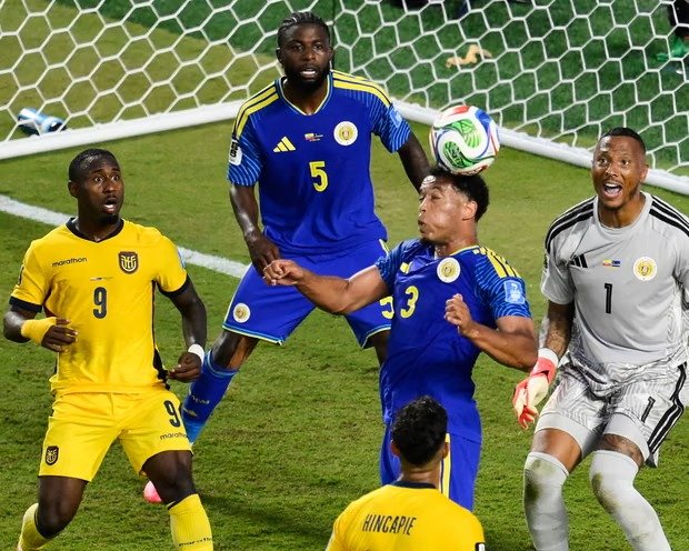كوراساو تحصد نقطة تاريخية في كأس العالم 1 كوراساو تحصد نقطة تاريخية في كأس العالم
