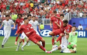 بالصور.. رونالدو يبصم على اكتساح البرتغال لأوزبكستان 3 بالصور.. رونالدو يبصم على اكتساح البرتغال لأوزبكستان