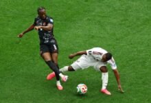 الفيفا يعلن إيقاف نجم قطر 5 مباريات