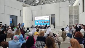 "استراحة معرفة".. عقد من صناعة الأثر المعرفي وتعزيز حضور الكتاب الإماراتي 2 "استراحة معرفة".. عقد من صناعة الأثر المعرفي وتعزيز حضور الكتاب الإماراتي