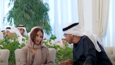 رئيس الدولة يلتقي فاطمة العوضي أصغر عربية تتسلق قمة "جبل فينسون" 2 رئيس الدولة