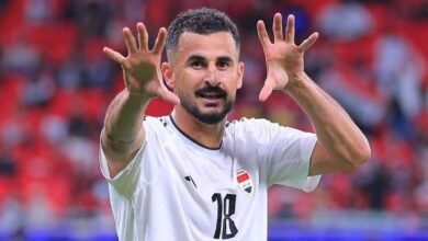 أيمن حسين