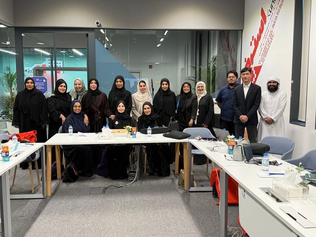 صندوق خليفة و"سيدات أعمال الإمارات" يطلقان برنامجا للذكاء الاصطناعي لرائدات الأعمال 1 صندوق خليفة و"سيدات أعمال الإمارات" يطلقان برنامجا للذكاء الاصطناعي لرائدات الأعمال