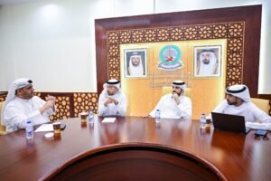 بلدية «الحمرية» تبحث مع نادي الحمرية استعدادات المشاركة في «عطلتنا غير 2026»
