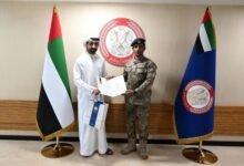شرطة أبوظبي تكرّم مواطناً لشجاعته في إنقاذ شخص من الغرق 15 شرطة أبوظبي