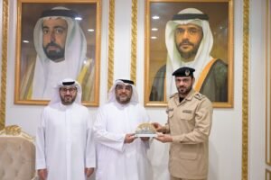 بلدية الحمرية وهيئة الدفاع المدني بالشارقة تبحثان تعزيز التنسيق المؤسسي المشترك