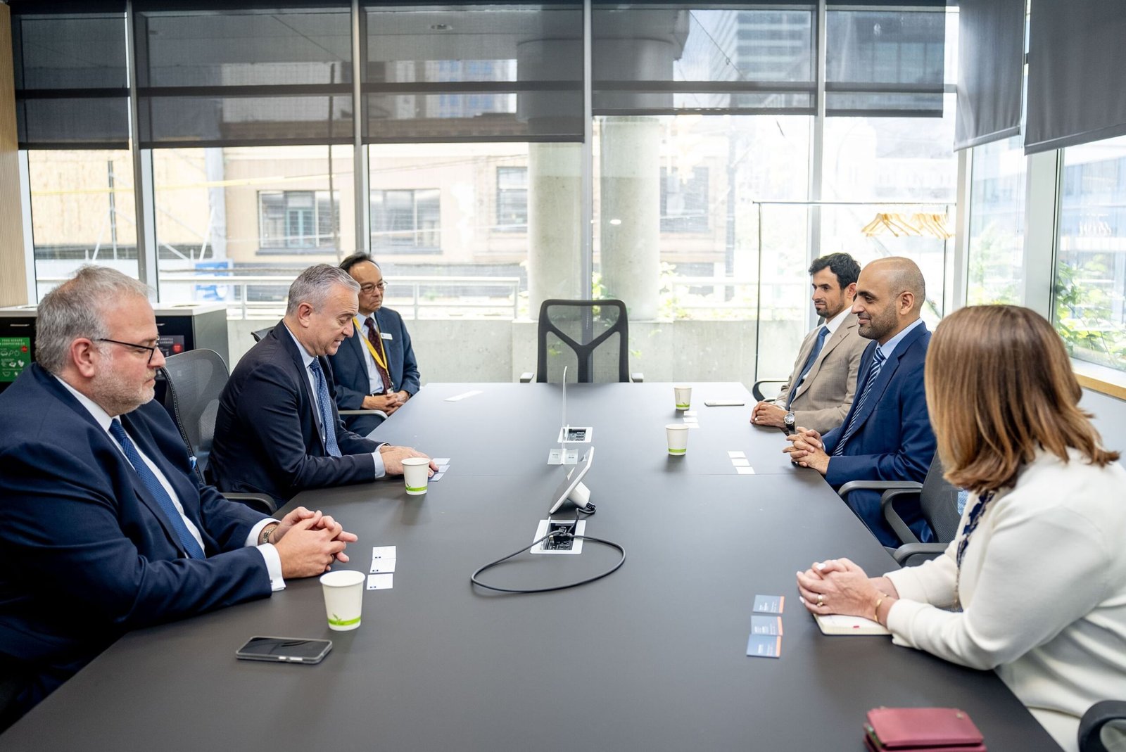 غرف دبي تبحث تطوير مسارات التجارة والاستثمار مع مقاطعة "بريتيش كولومبيا" الكندية 1 غرف دبي تبحث تطوير مسارات التجارة والاستثمار مع مقاطعة "بريتيش كولومبيا" الكندية