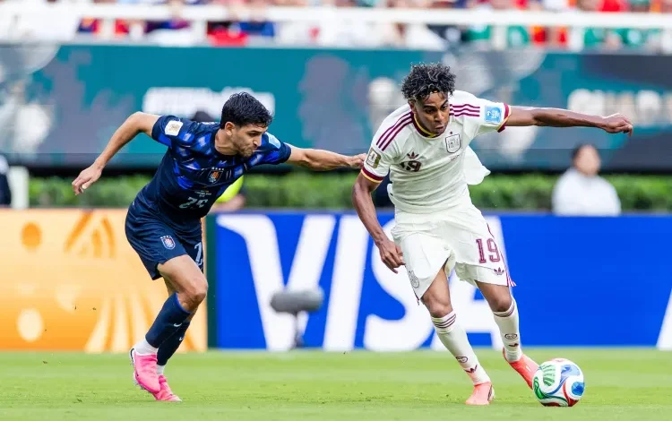 إسبانيا تطرد أوروجواي خارج كأس العالم 4 إسبانيا تطرد أوروجواي خارج كأس العالم