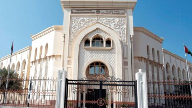 اقتصادية الشارقة تبدأ تطبيق حزمة التسهيلات الاقتصادية الحكومية لتعزيز بيئة الأعمال