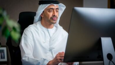 عبدالله بن زايد يترأس اجتماع اللجنة العليا للإشراف على الاستراتيجية الوطنية لمواجهة غسل الأموال وتمويل الإرهاب