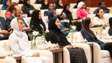 الاتحاد النسائي ينظم جلسة حوارية حول "المرأة الإماراتية في المحافل الدولية" بالتعاون مع وزارة الخارجية وأكاديمية أنور قرقاش الدبلوماسية