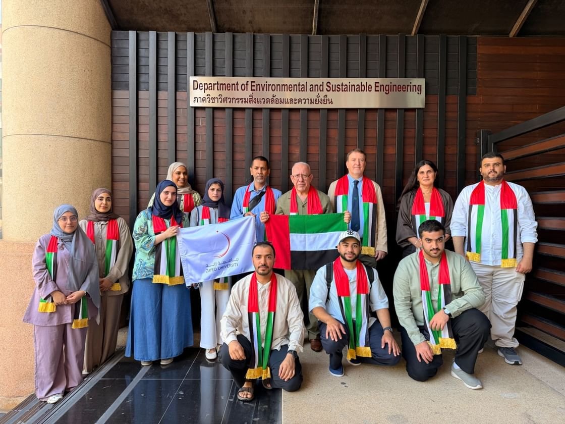 جامعة زايد تنظم برنامجاً ميدانياً لطلابها في تايلاند حول البيئة والاستدامة 1 جامعة زايد تنظم برنامجاً ميدانياً لطلابها في تايلاند حول البيئة والاستدامة