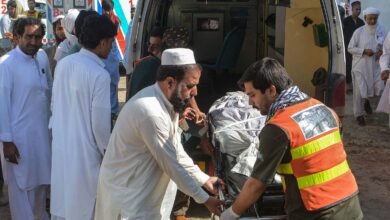 مقتل 7 أشخاص وإصابة 3 جراء انفجارين في باكستان