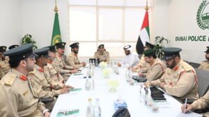 عبدالله المري يتفقد مركز شرطة لهباب