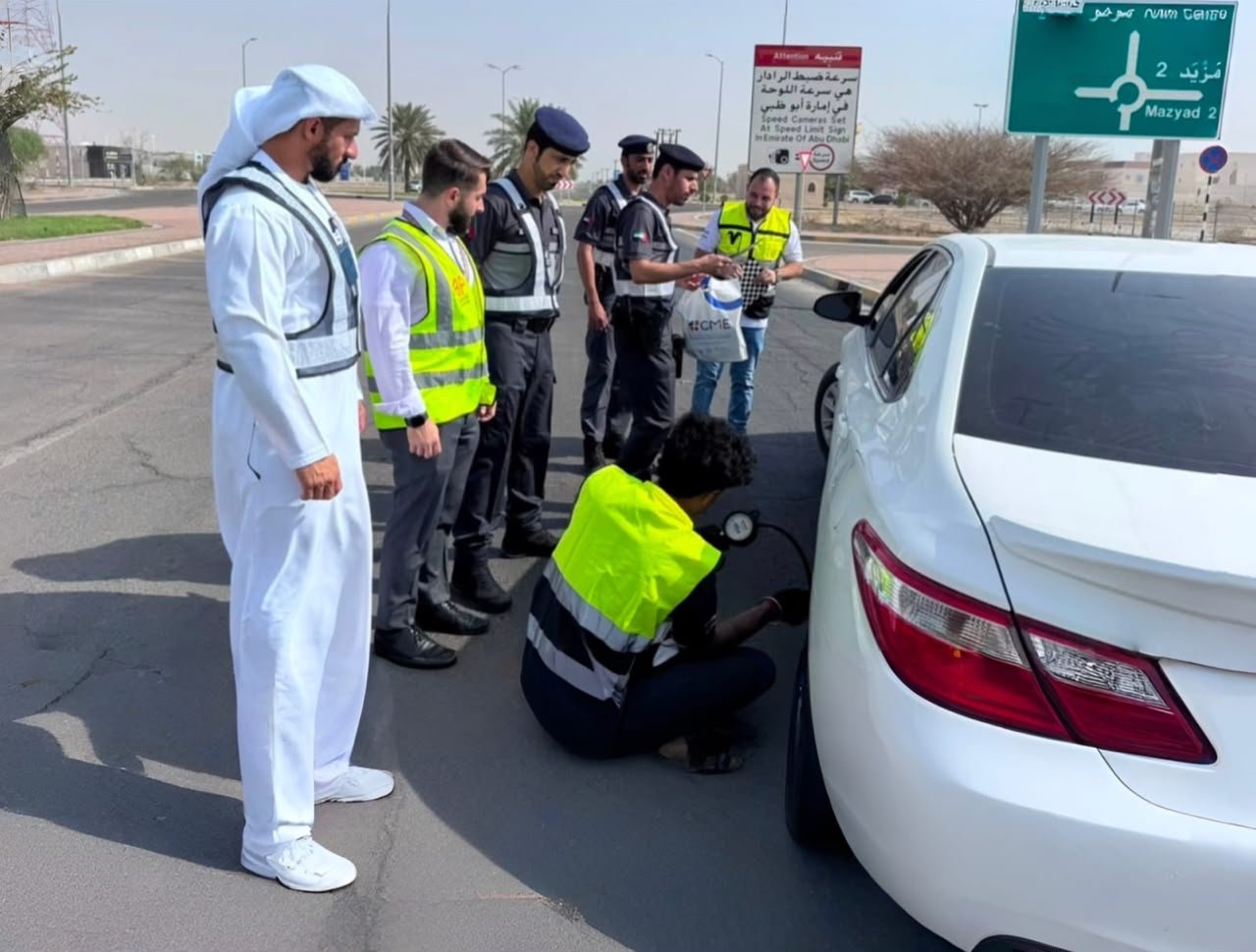 شرطة أبوظبي تعزز وعي السائقين بسلامة الإطارات ميدانيًا 1 شرطة أبوظبي