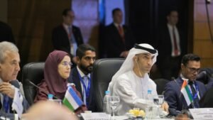 نيابة عن رئيس الدولة: الزيودي يشارك في قمة "ميركوسور" في باراغواي ويلقي كلمة الإمارات 2 نيابة عن رئيس الدولة: الزيودي يشارك في قمة "ميركوسور" في باراغواي ويلقي كلمة الإمارات