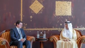 حاكم رأس الخيمة يستقبل سفير النمسا لدى الدولة 3 حاكم رأس الخيمة يستقبل سفير النمسا لدى الدولة