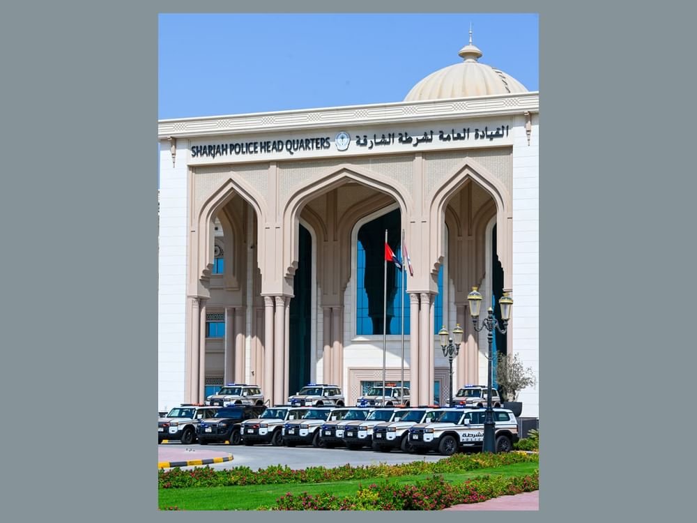 شرطة الشارقة تعزز جاهزيتها الميدانية بـ 130 مركبة حديثة 1 شرطة الشارقة تعزز جاهزيتها الميدانية بـ 130 مركبة حديثة
