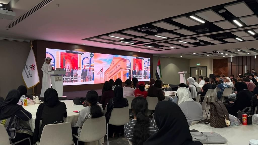 "تريندز العين" وجامعة أبوظبي ينظمان ورشة تمكين الشباب في عصر وكلاء الذكاء الاصطناعي 1 تريندز العين