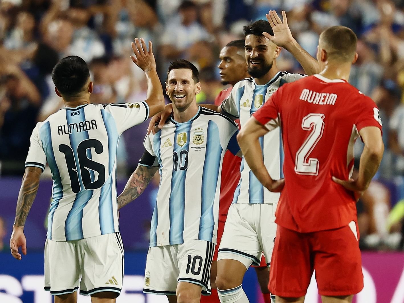 الأرجنتين تتأهل لنصف نهائي كأس العالم بفوزها على سويسرا 1 الأرجنتين