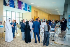 معرض "الغرفة الذكية والابتكار" في مدينة الشيخ شخبوط الطبية يرسم ملامح مستقبل الرعاية الصحية 5 معرض "الغرفة الذكية والابتكار" في مدينة الشيخ شخبوط الطبية يرسم ملامح مستقبل الرعاية الصحية