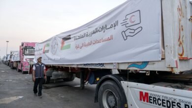 ضمن عملية "الفارس الشهم 3"... دخول 5 قوافل مساعدات إماراتية إلى قطاع غزة تحمل 980 طناً من المساعدات الإغاثية 6 الفارس الشهم 3