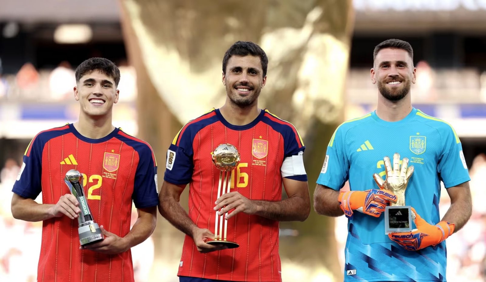 نجوم إسبانيا يحصدون أبرز الجوائز الفردية في مونديال 2026 1 الجوائز الفردية
