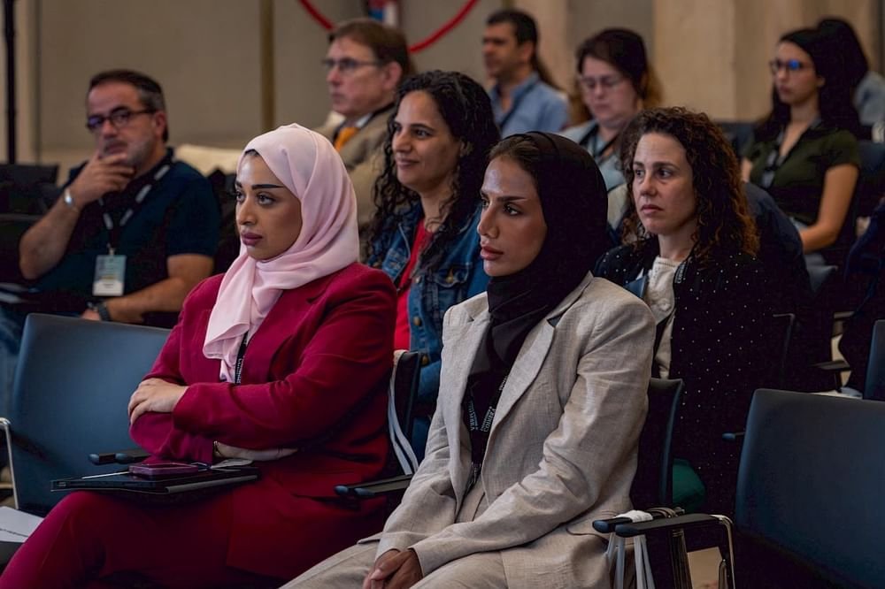 الشارقة تعرض تجربتها برقمنة 18 مليون وثيقة معرفية أمام خبراء دوليين في البرتغال 1 الشارقة