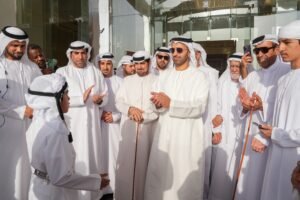 ولي عهد رأس الخيمة يحضر العرس الجماعي السادس عشر لـ38 عريسا 2 ولي عهد رأس الخيمة يحضر العرس الجماعي السادس عشر لـ38 عريسا