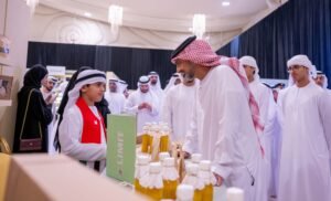 عمار بن حميد يفتتح النسخة الـ11 من مهرجان ليوا عجمان للرطب والعسل 2 عمار بن حميد يفتتح النسخة الـ11 من مهرجان ليوا عجمان للرطب والعسل