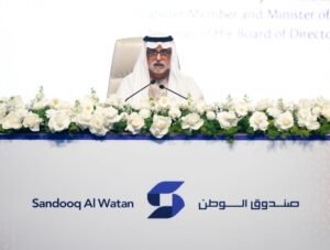 نهيان بن مبارك: تعلمنا من رئيس الدولة أن الهوية الوطنية هي هوية للبناء والتعمير والطموح 3 نهيان بن مبارك: تعلمنا من رئيس الدولة أن الهوية الوطنية هي هوية للبناء والتعمير والطموح