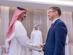 عمار بن حميد يستقبل سفير كازاخستان