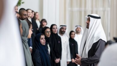 رئيس الدولة يستقبل فريق عمل الاحتفال الرسمي بعيد الاتحاد الــ 54 للإمارات 2 رئيس الدولة
