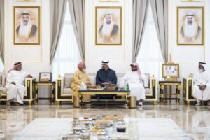 رئيس الدولة يزور سيف مفتاح النيادي 2 رئيس الدولة يزور سيف مفتاح النيادي