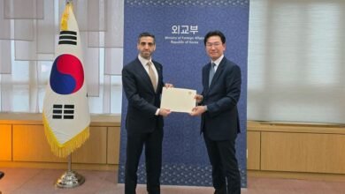 سفير الإمارات يقدم نسخة من أوراق اعتماده إلى وزارة الخارجية في جمهورية كوريا الشقيقة 2 سفير الإمارات