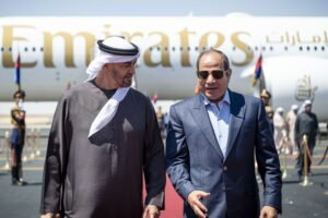 رئيس الدولة يصل العلمين في زيارة أخوية..وسموه والرئيس المصري يبحثان تعزيز علاقات التعاون بين البلدين 4 رئيس الدولة يصل العلمين في زيارة أخوية..وسموه والرئيس المصري يبحثان تعزيز علاقات التعاون بين البلدين