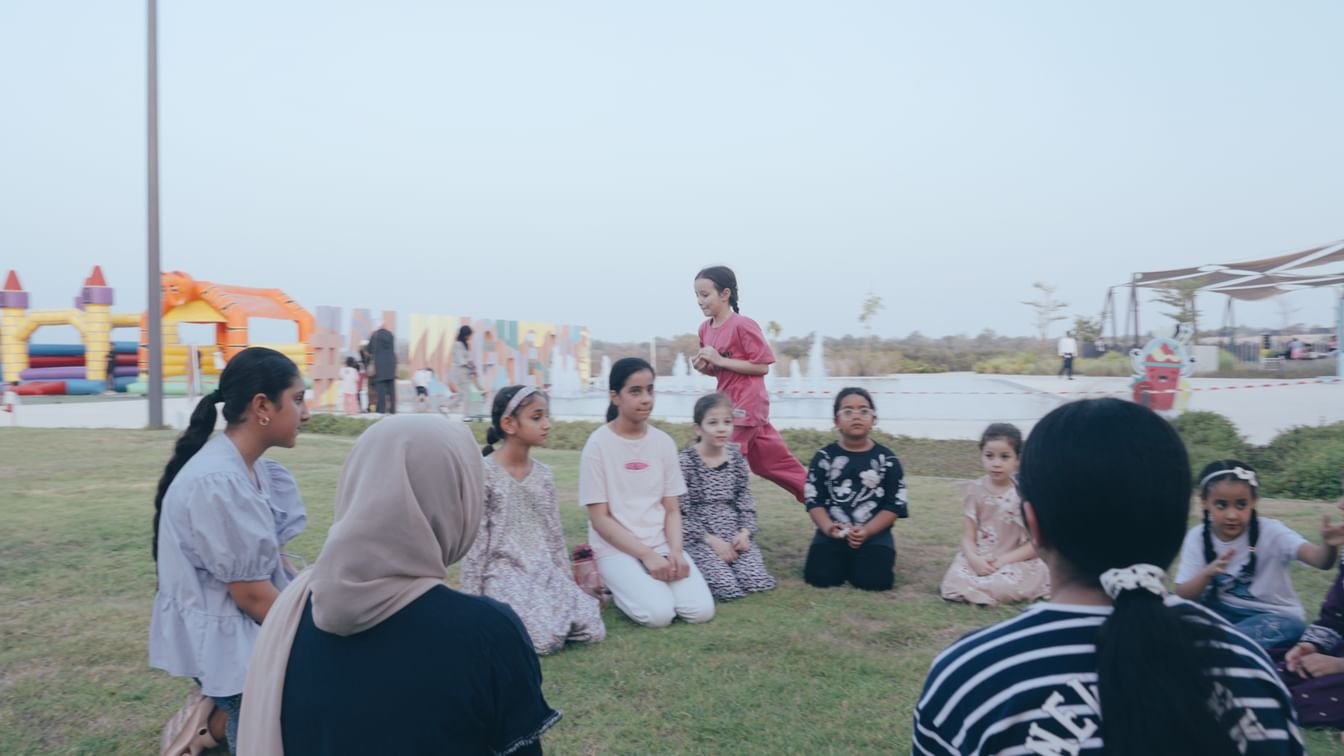إقبال جماهيري لافت على فعاليات "صيف الظفرة" وتكريم للأسر المنتجة تزامنا مع "عام الأسرة" 1 صيف الظفرة