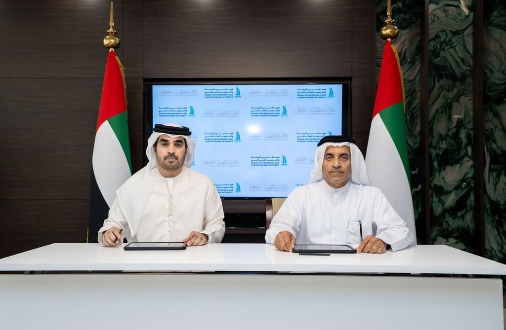 "دبي للبيئة" و"بلدية عجمان" توقعان مذكرة تفاهم لتعزيز منظومة حماية البيئة 1 دبي للبيئة