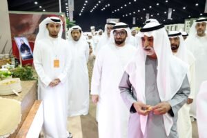 نهيان بن مبارك يزور مهرجان العين للرطب في دورته الأولى