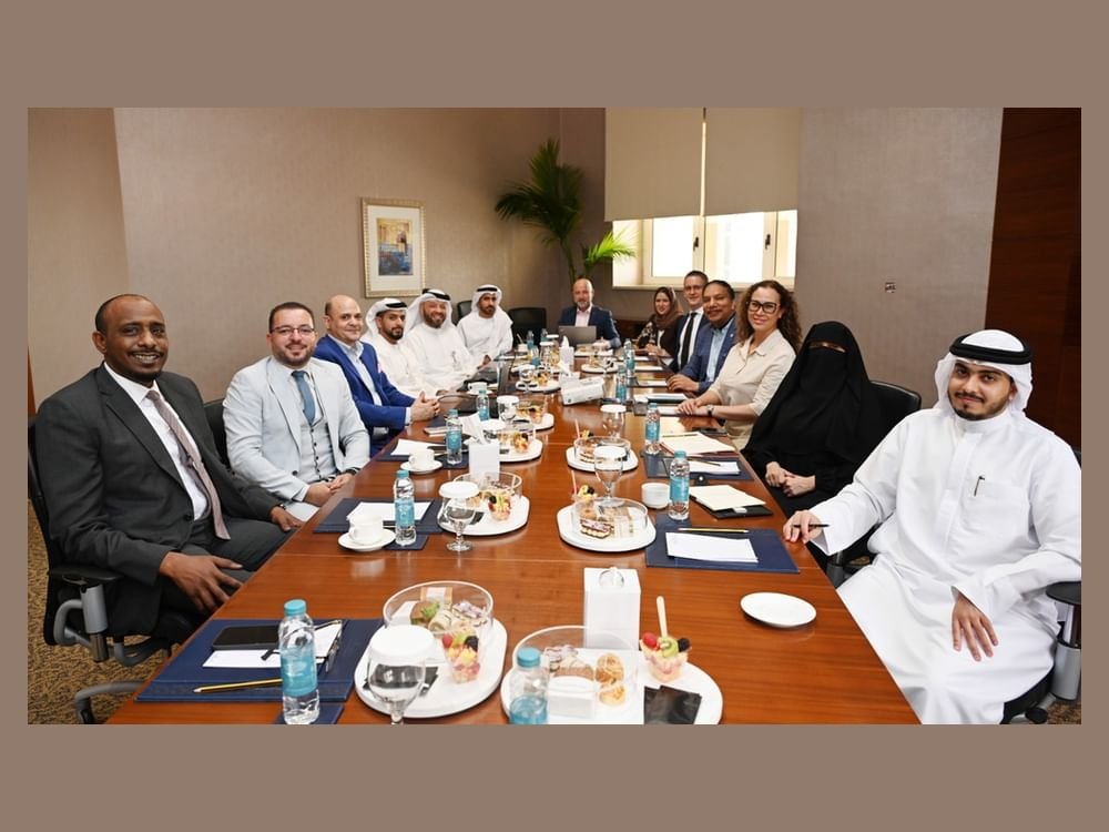 غرفة الشارقة تبحث سبل تعزيز استدامة قطاع الضيافة 1 غرفة الشارقة تبحث سبل تعزيز استدامة قطاع الضيافة